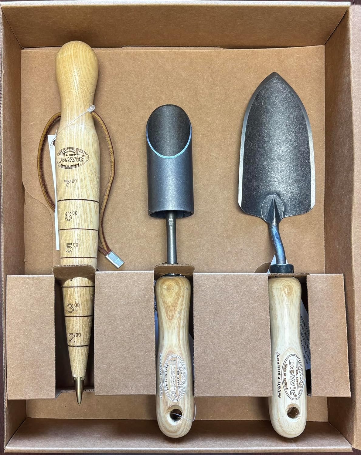 ชุดของขวัญปลูกต้นไม้แบบ 3 ชิ้น - Garden Hand Trowel บทวิจารณ์และราคา